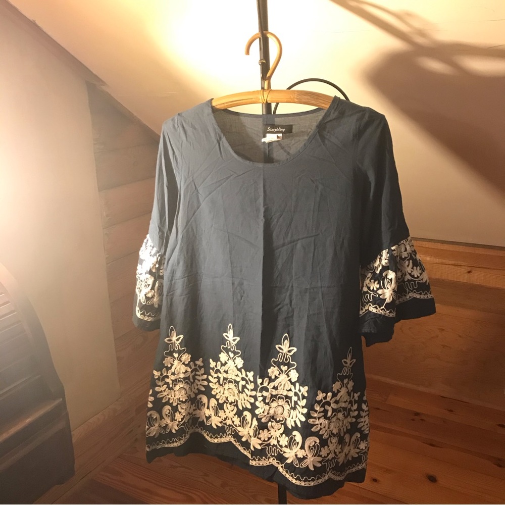 Sassybling Navy White Embroidered Tunic Dress, EUC, S